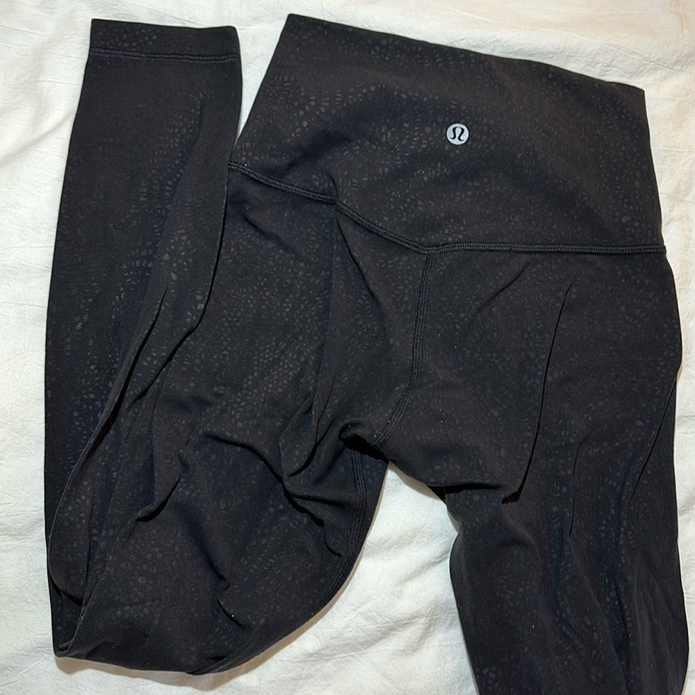 Black lululemon legging